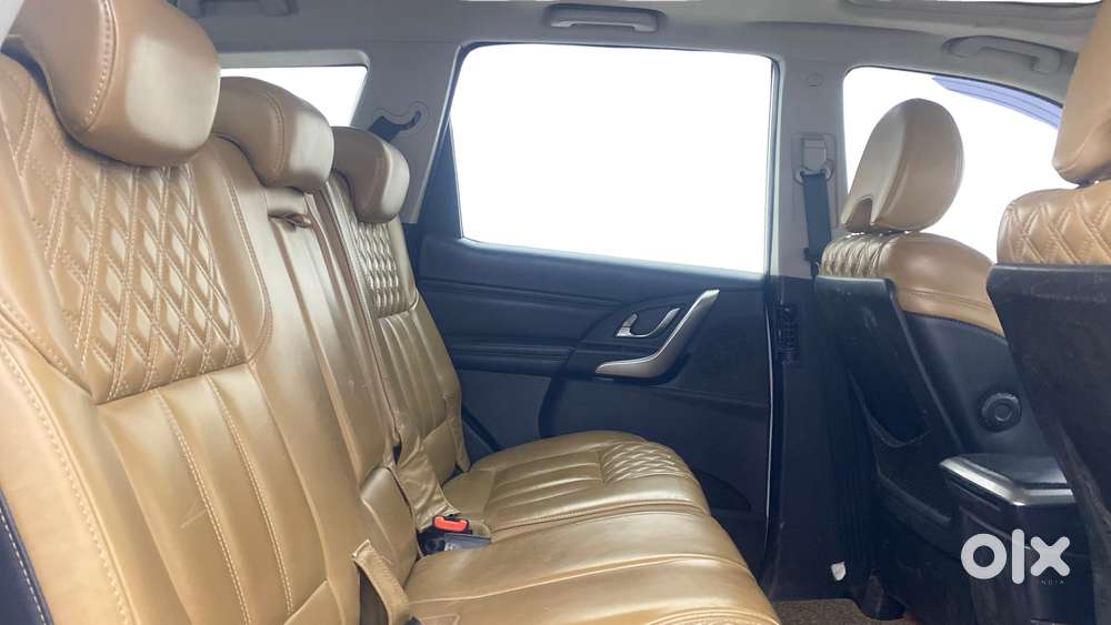 Mahindra Xuv500 W11 Option, 2018, Diesel