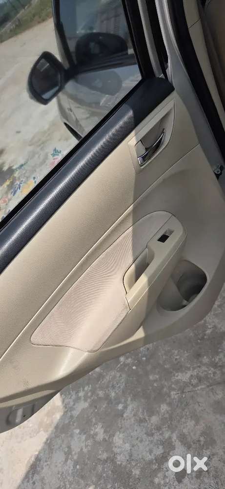 Maruti Suzuki Swift Dzire 2015 Diesel Well Maintained