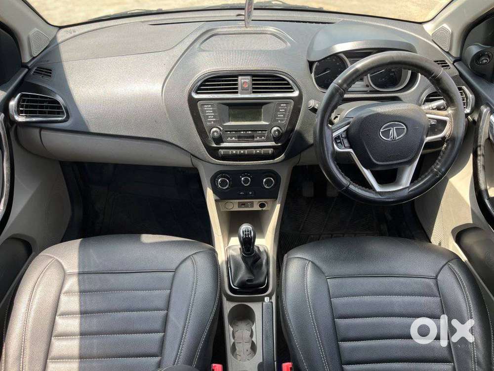 Tata Tiago, 2017, Petrol