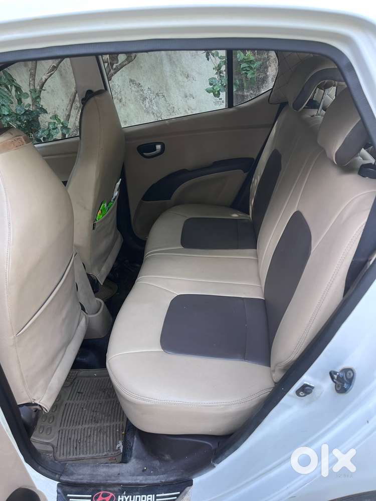 Hyundai I10 Sportz 2010 Model