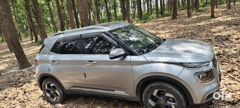 Hyundai Venue 2019 Diesel 70000 Km Driven