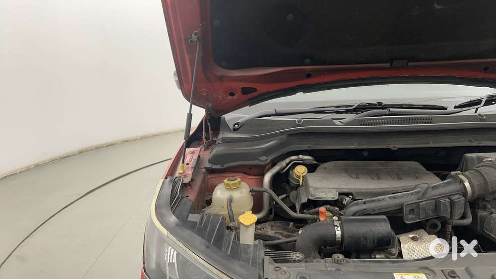 Mahindra Xuv300 W8 Amt Optional Diesel, 2020, Petrol
