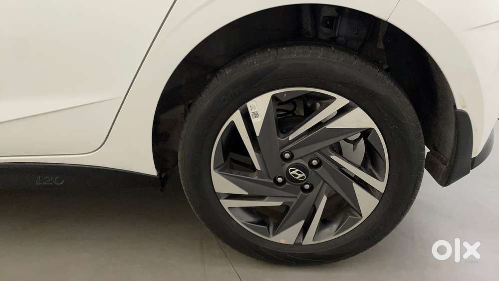Hyundai New I20 1.0 Asta (o) Turbo Dct, 2023, Petrol