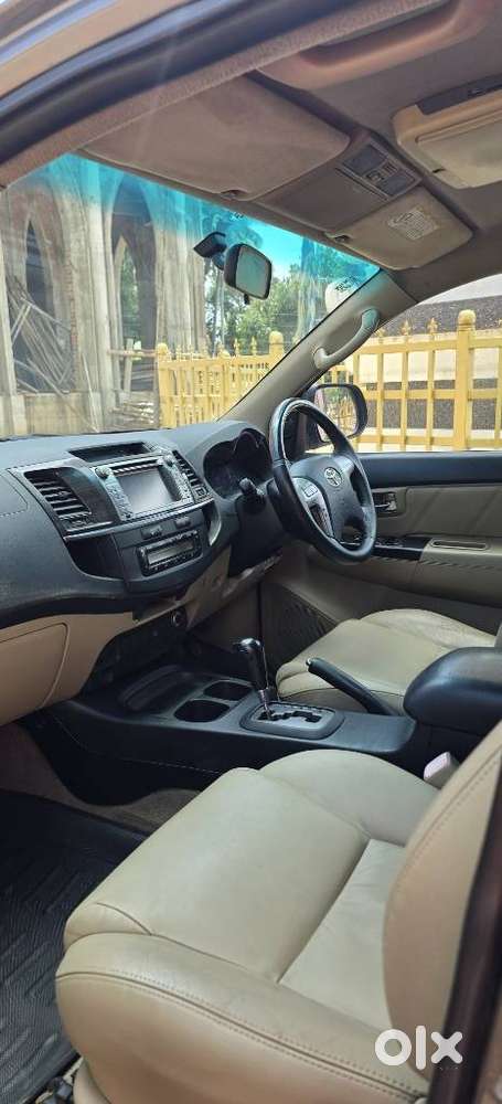 Toyota Fortuner 3.0 4x2 Automatic, 2014, Diesel