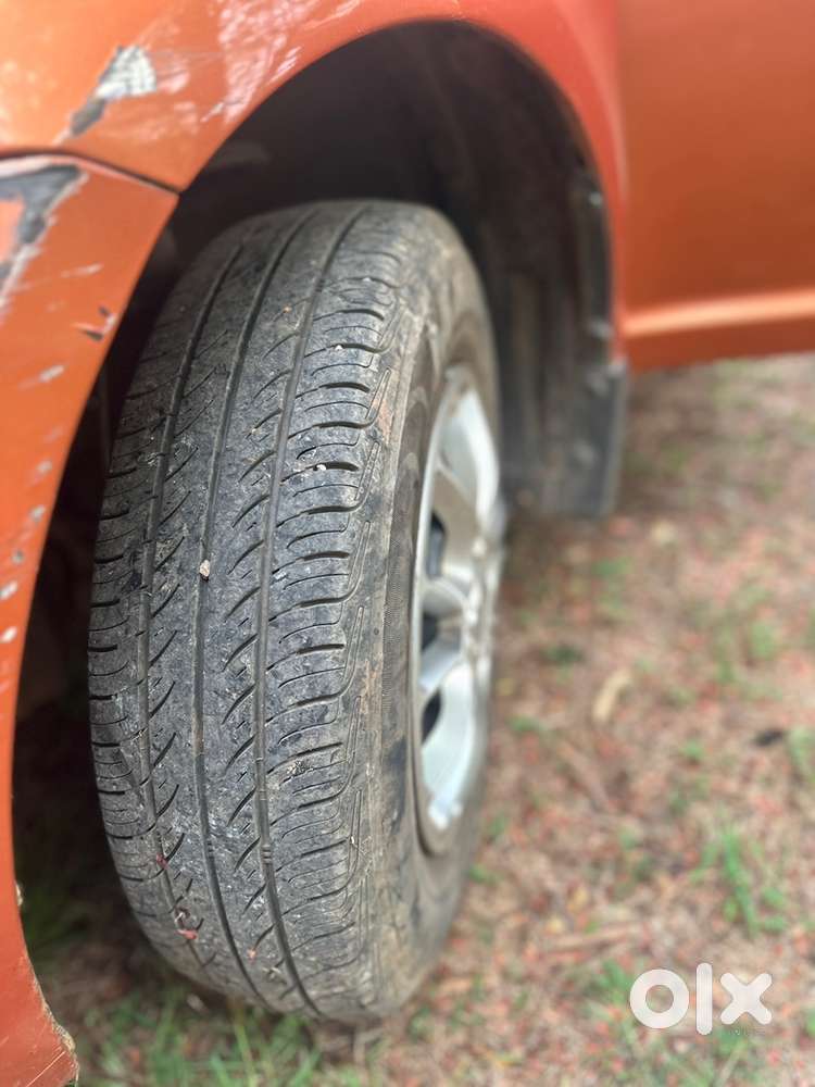 Maruti Suzuki Swift 2006 Petrol 87500 Km Driven