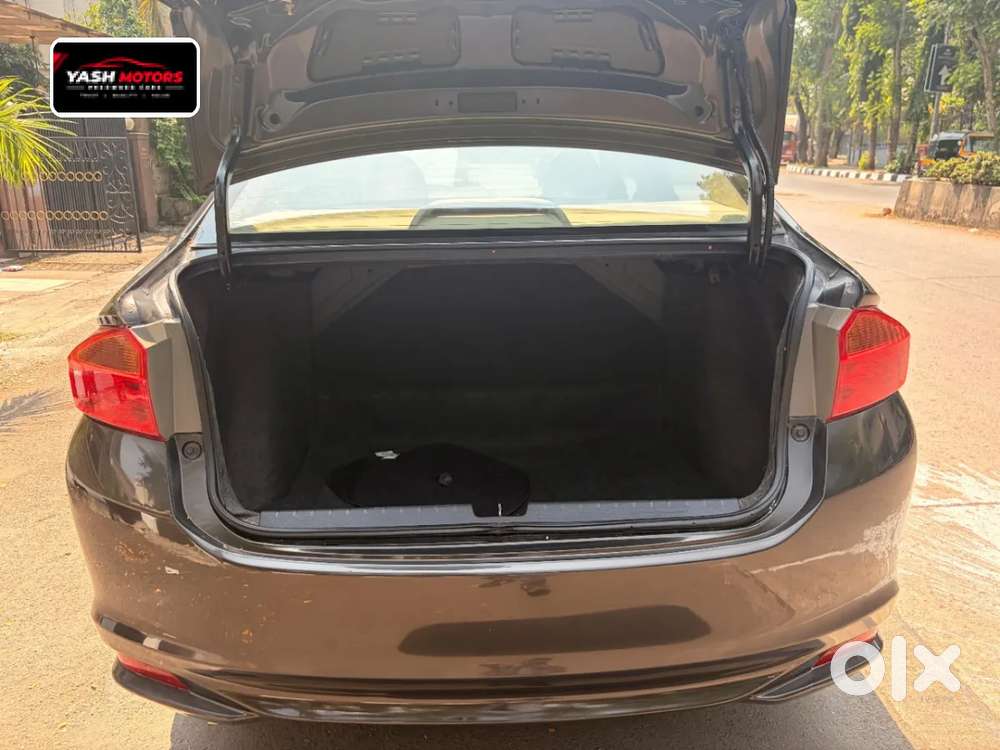 Honda City 1.5 V 4th Gen I-vtec Mt, 2016, Petrol