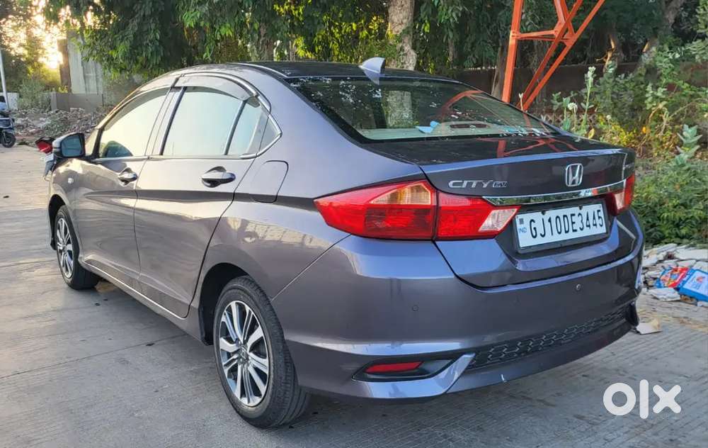 Honda City 2020 Cng & Hybrids 101000 Km Driven