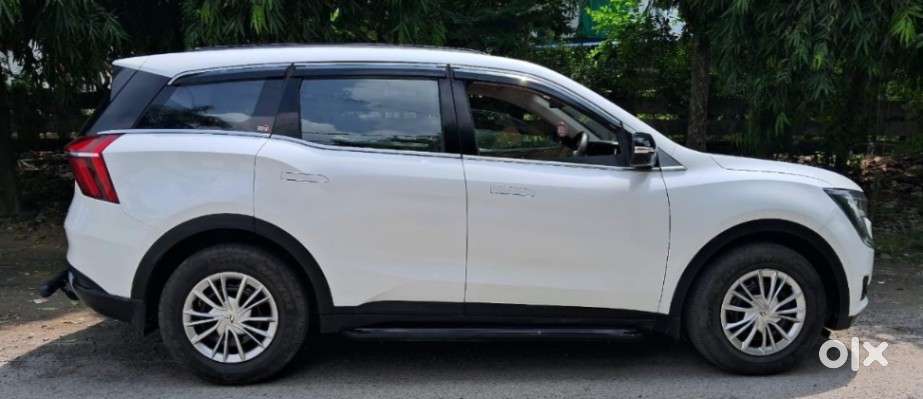 Mahindra Xuv700 2.2 Ax 5 Diesel Mt 7 Str, 2025, Diesel