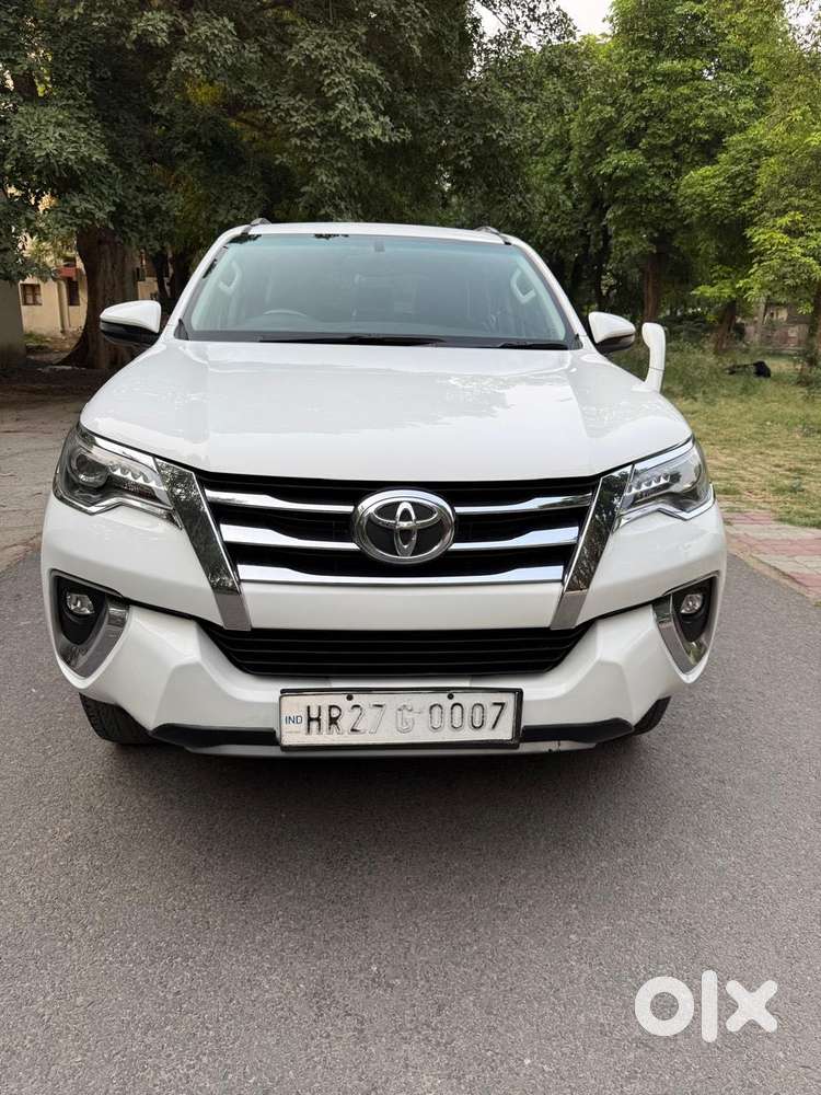 Toyota Fortuner 4x2 At 2.8 Diesel, 2019, Diesel