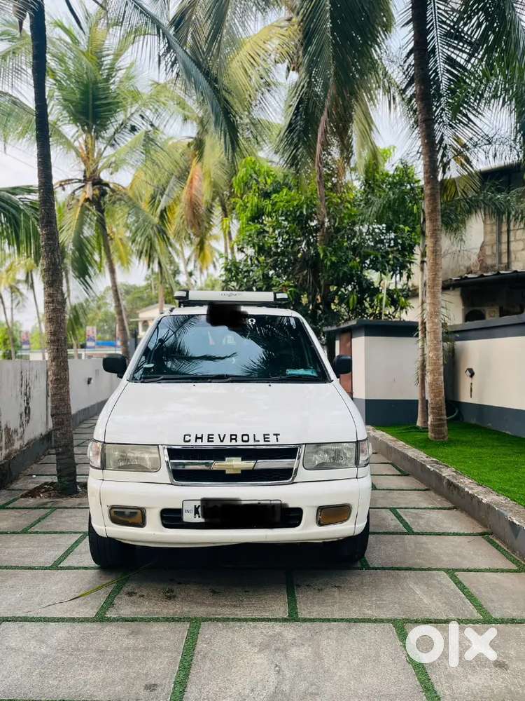 Chevrolet Tavera 2010