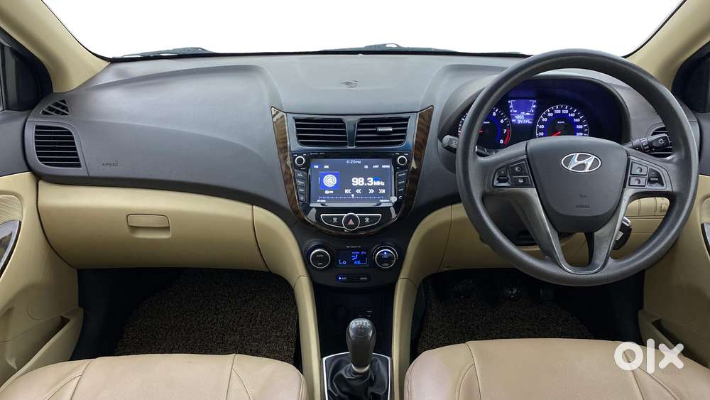 Hyundai Verna 1.6 Vtvt Sx, 2016, Petrol