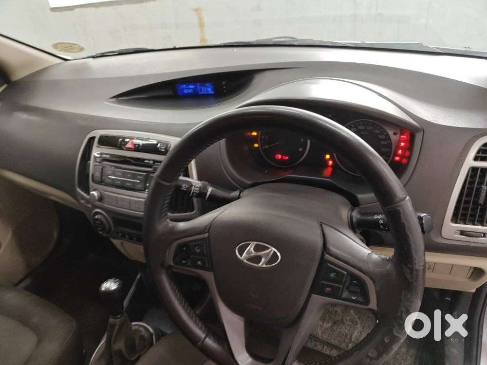 Hyundai I20 Sportz 1.2 Bs-iv, 2013, Petrol