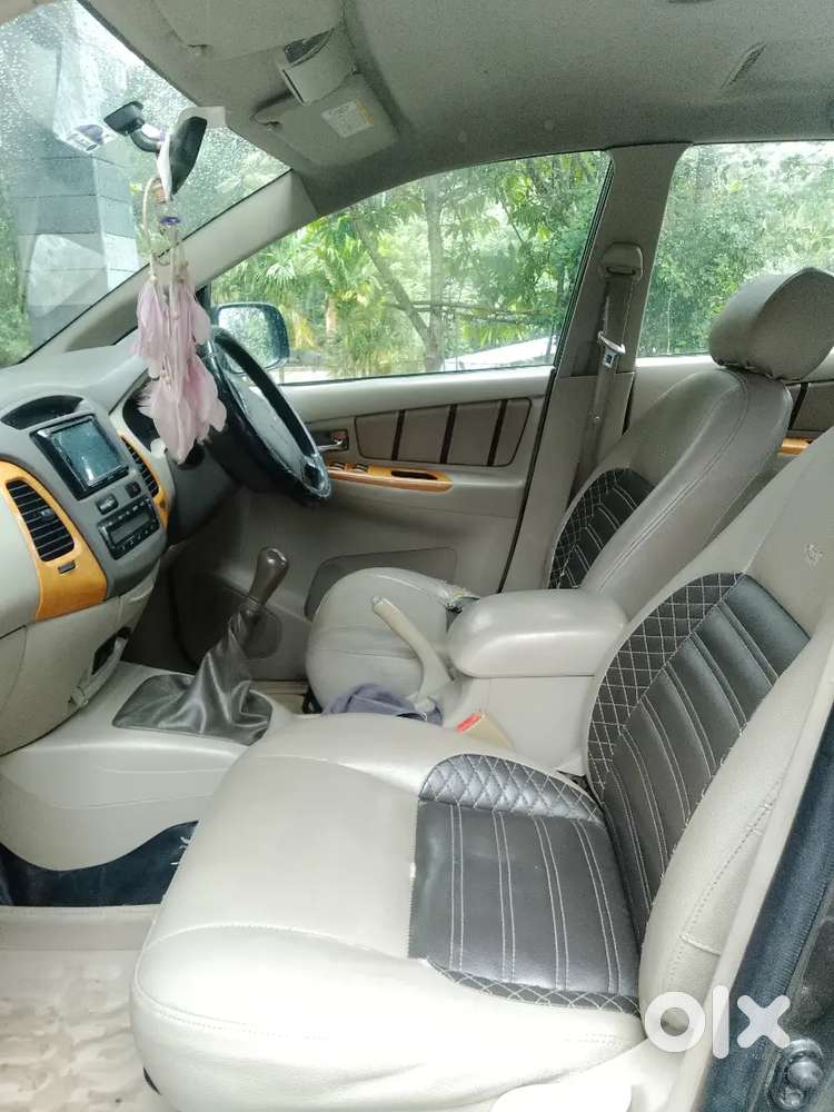 Toyota Innova 2.5 Vx 2010