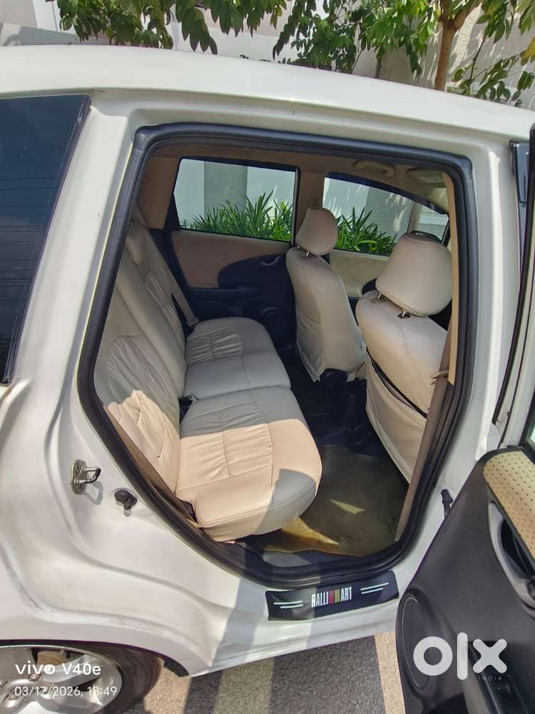 Honda Jazz S Mt I-vtec, 2012, Petrol