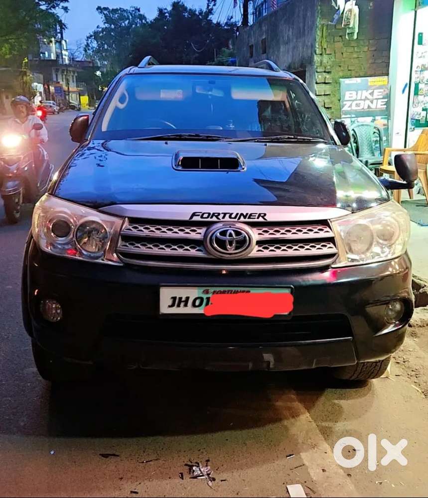 Toyota Fortuner Legender 2010 Diesel Well Maintained