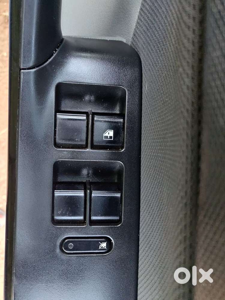 Tata Tigor Xza, 2019, Petrol