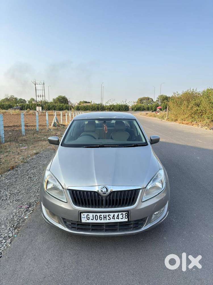 Skoda Rapid 2015