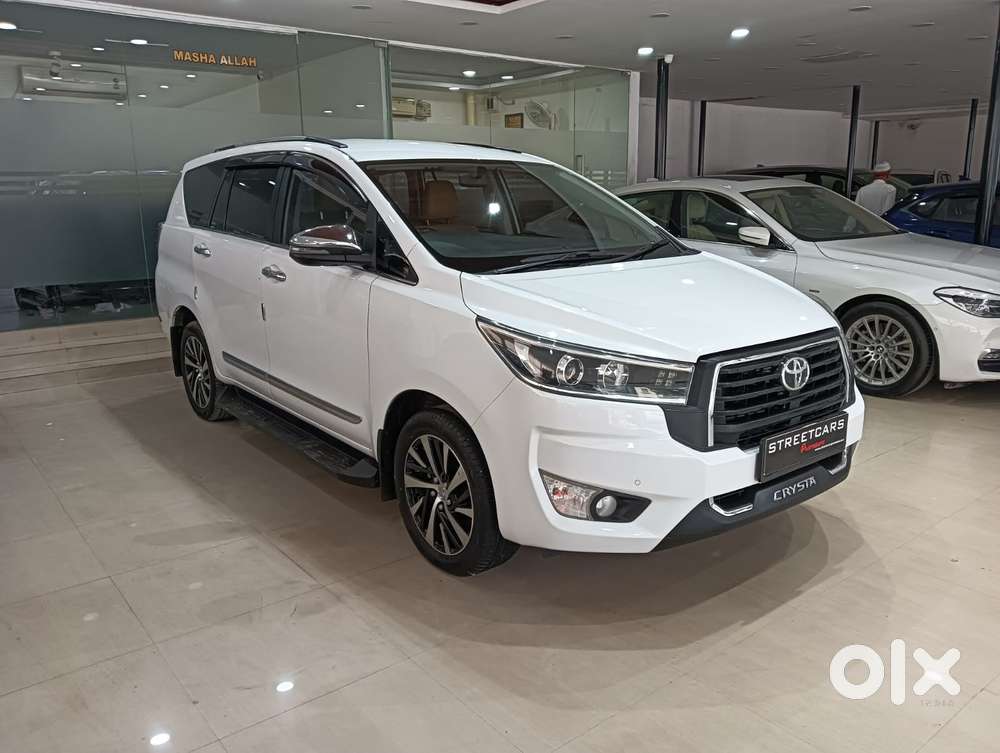 Toyota Innova Crysta 2.4 Z 7 Str, 2025, Diesel