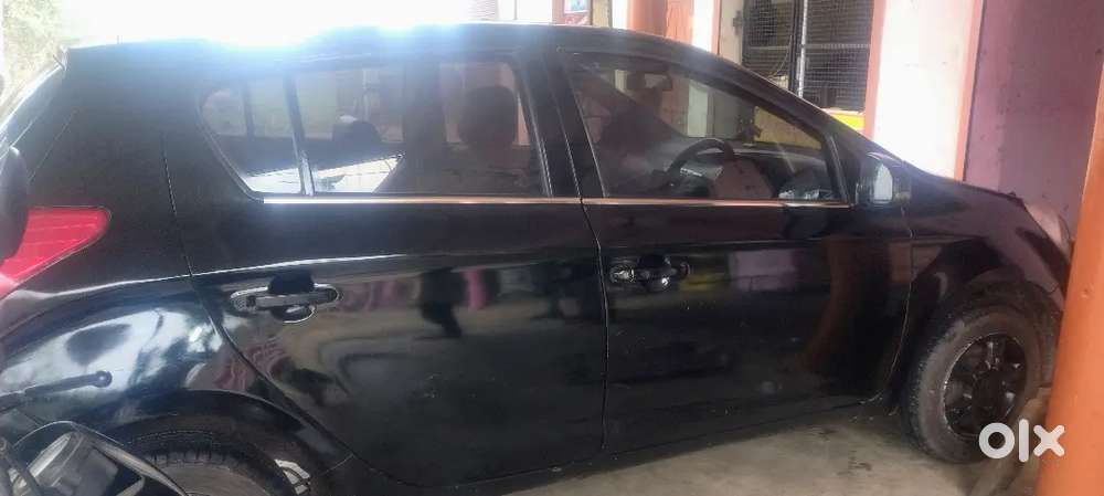 Hyundai I20 2010 Petrol 67000 Km Driven