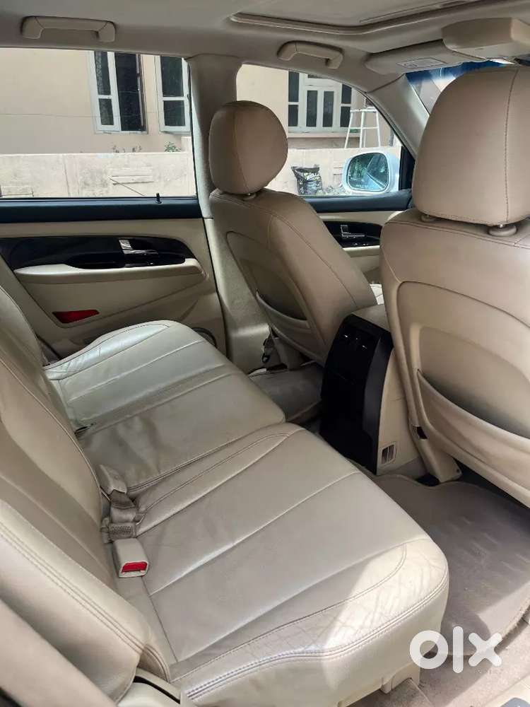 Mahindra Rexton Suv 4x4 Automatic