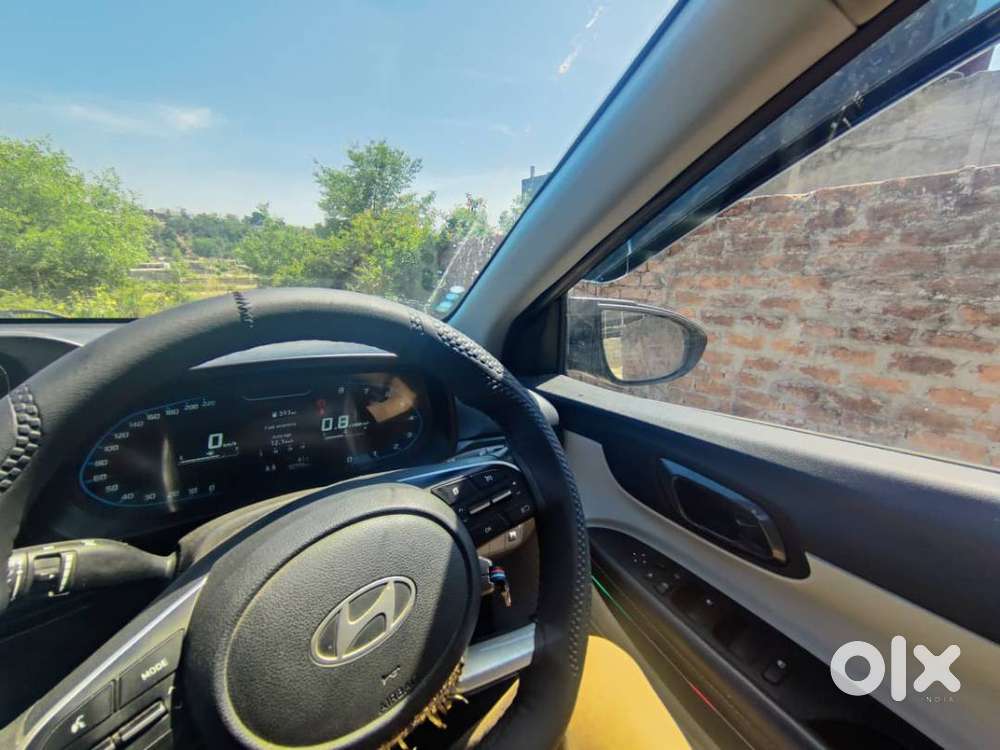 Hyndai I20 Sportz Optional Starry Night Color