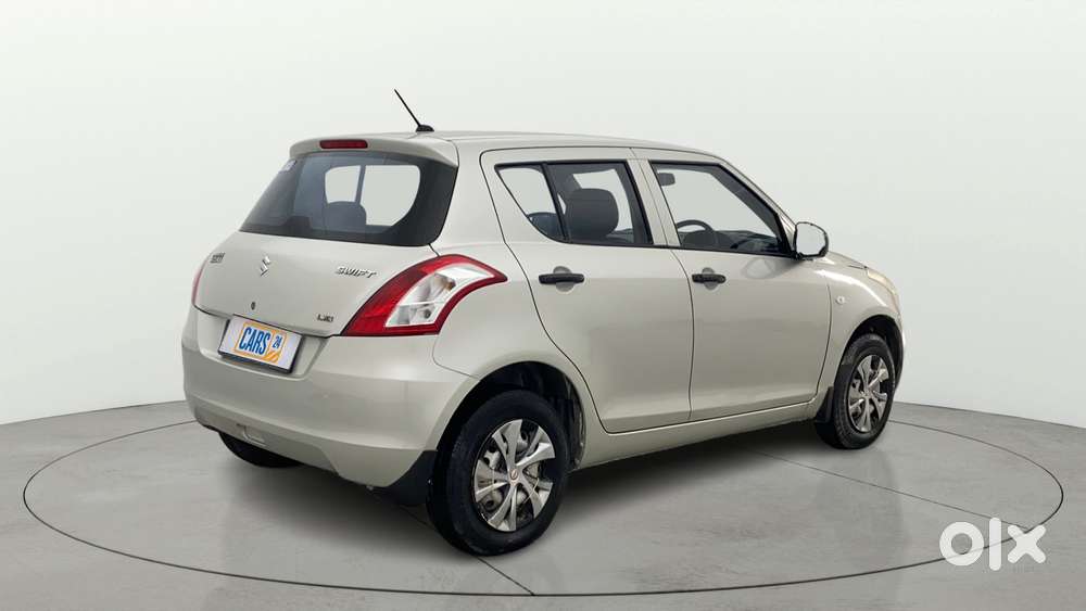 Maruti Suzuki Swift 1.2 Lxi (o), 2015, Petrol