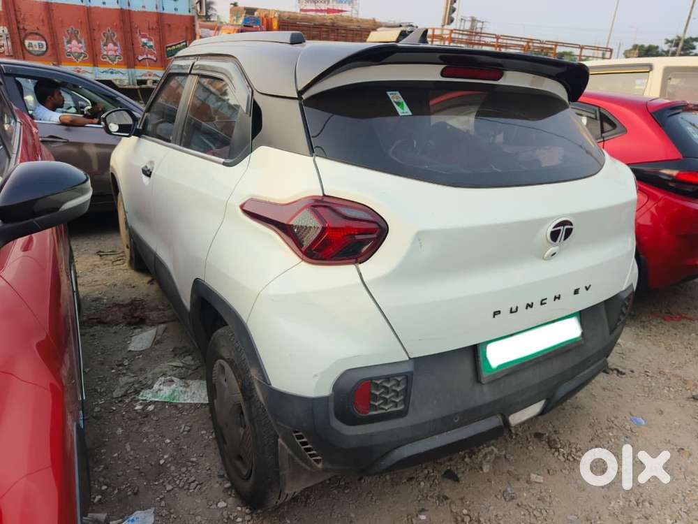 Tata Punch Ev Smart Plus, 2025, Electric