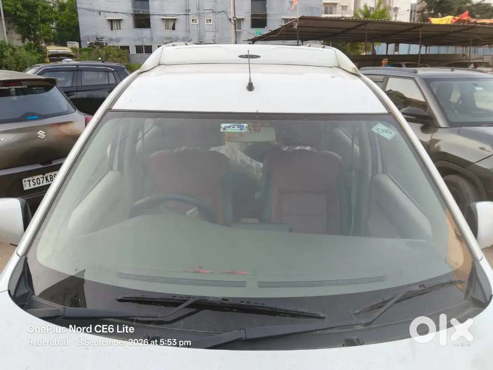 Maruti Suzuki Ertiga Vxi 2025