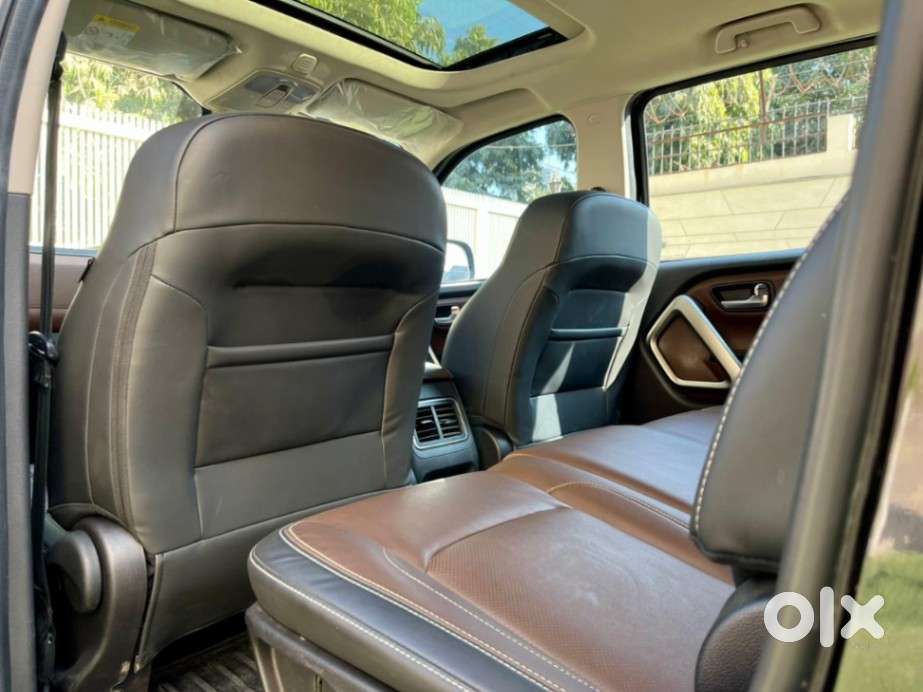 Mahindra Scorpio N Z8 Petrol Mt 7 Str, 2024, Petrol