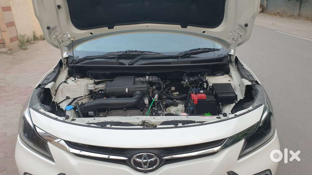 Toyota Glanza 1.2 V Amt, 2024, Petrol