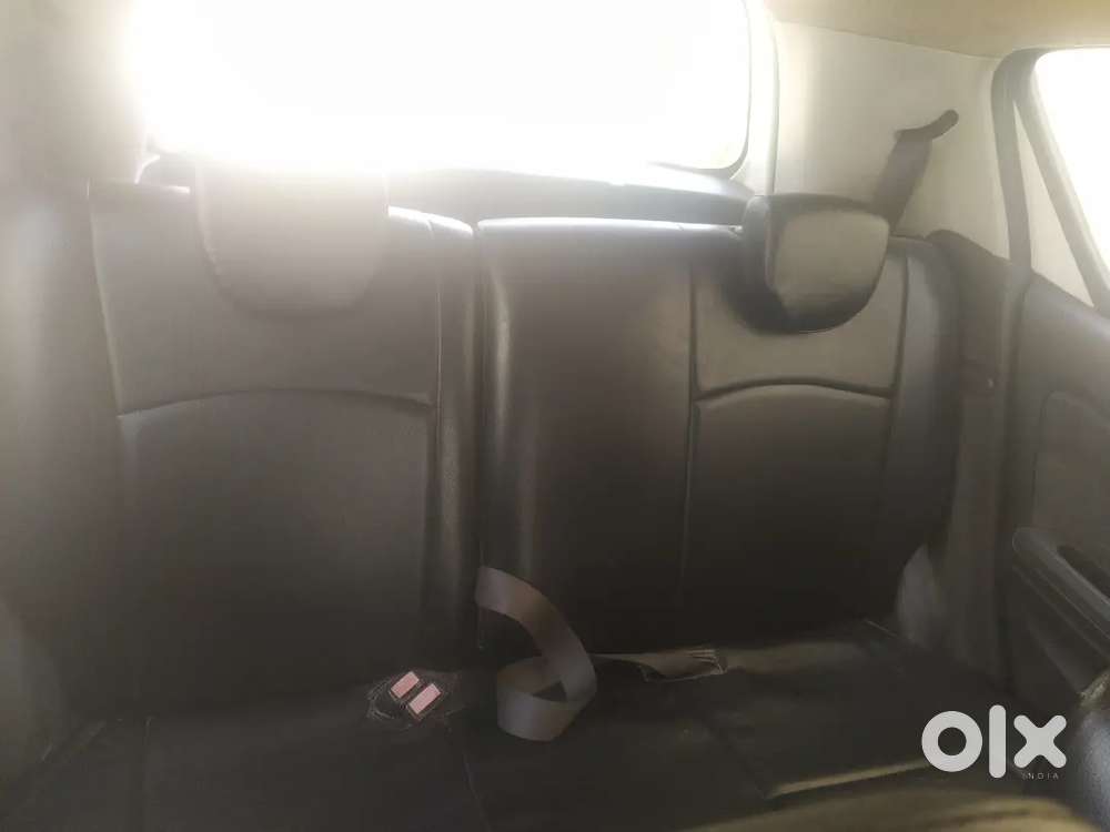 Engine Se Full Smooth  H Central Locking Sab H
