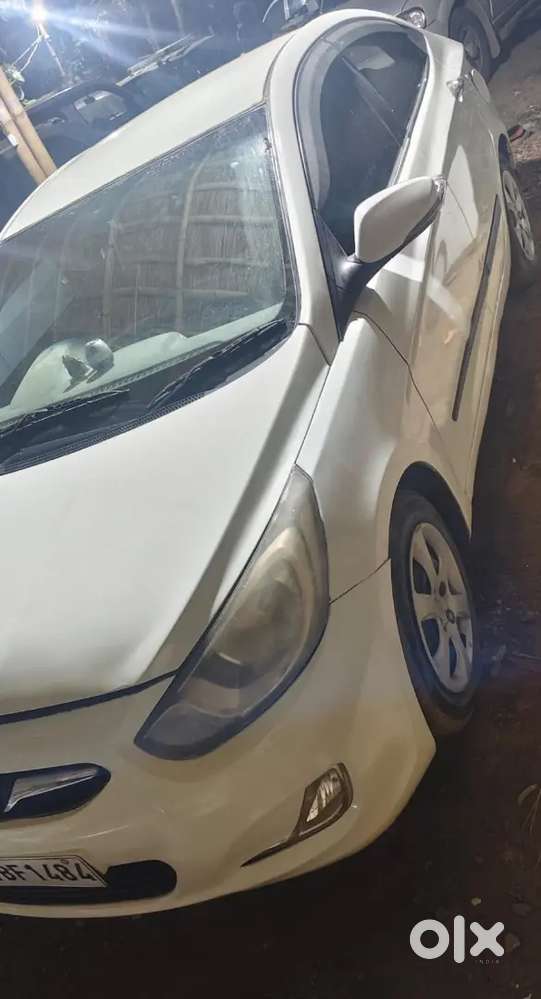 Hyundai Verna Petrol 1year Valid