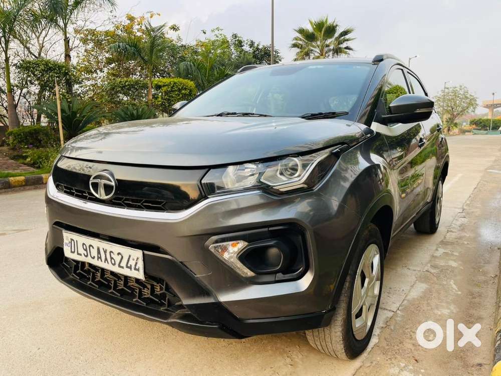 Tata Nexon 2022 Automatic Sunroof Petrol 47000 Km Driven