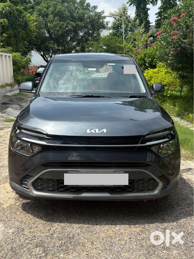 2024 Kia Carens Premium Optional Petrol 1.5l Manual 7 Seater For Sale