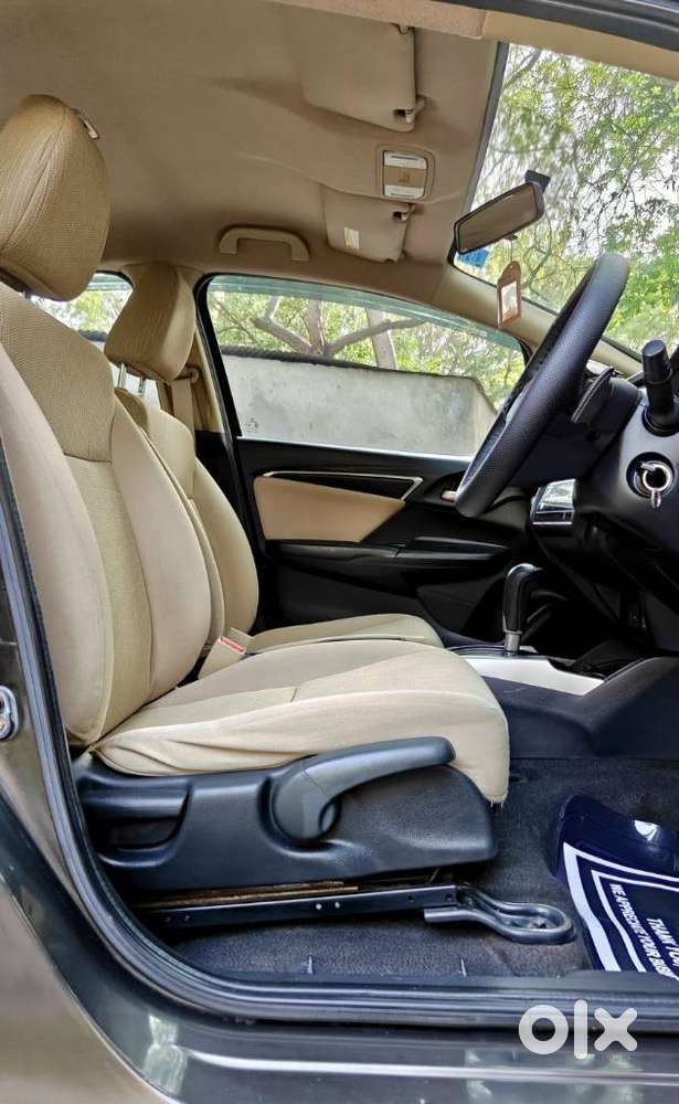 Honda Jazz V Automatic, 2017, Petrol