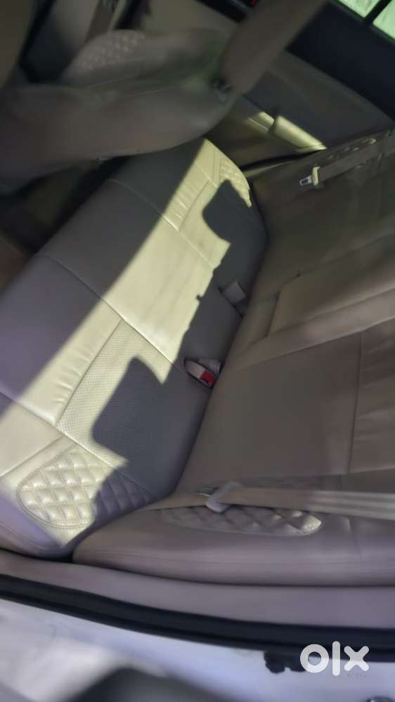 Maruti Suzuki Swift Dzire 1.3 Zxi, 2023, Petrol