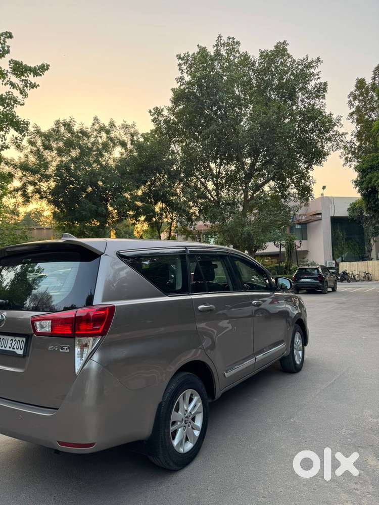Toyota Innova Crysta 2.4 G Mt, 2019, Diesel