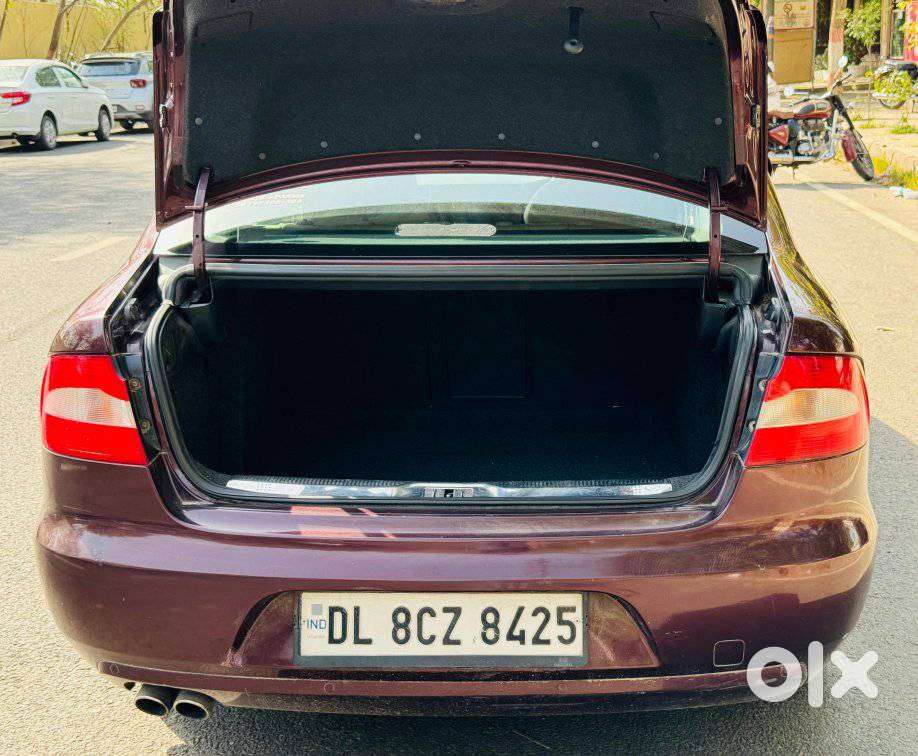 Skoda Superb 2013-2015 Elegance 1.8 Tsi At, 2013, Petrol