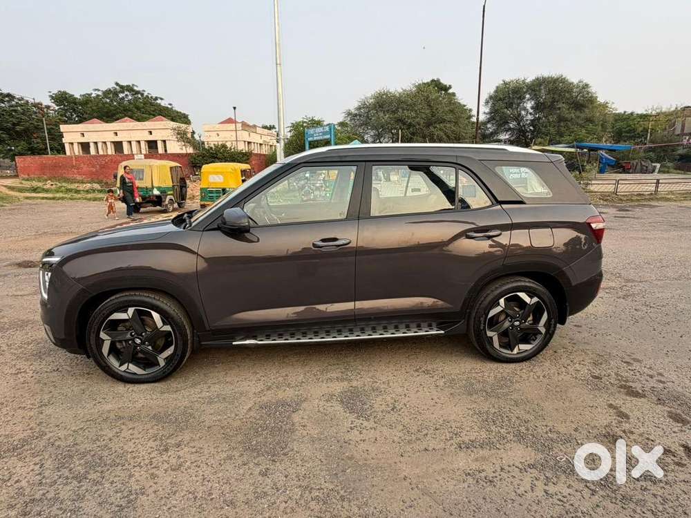 Hyundai Alcazar 2021 Diesel Well Maintained