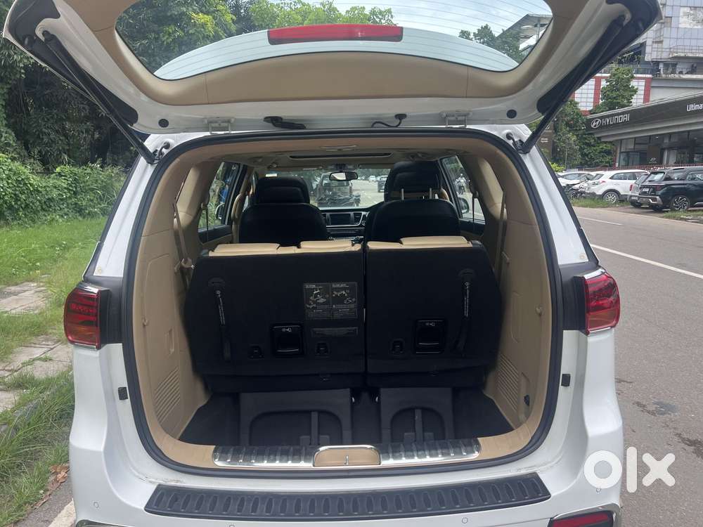 Kia Carnival Limousine Plus 7 Str, 2020, Diesel