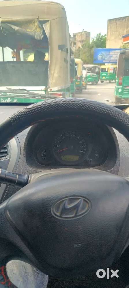 Hyundai Eon 2015 Lpg Well Maintained