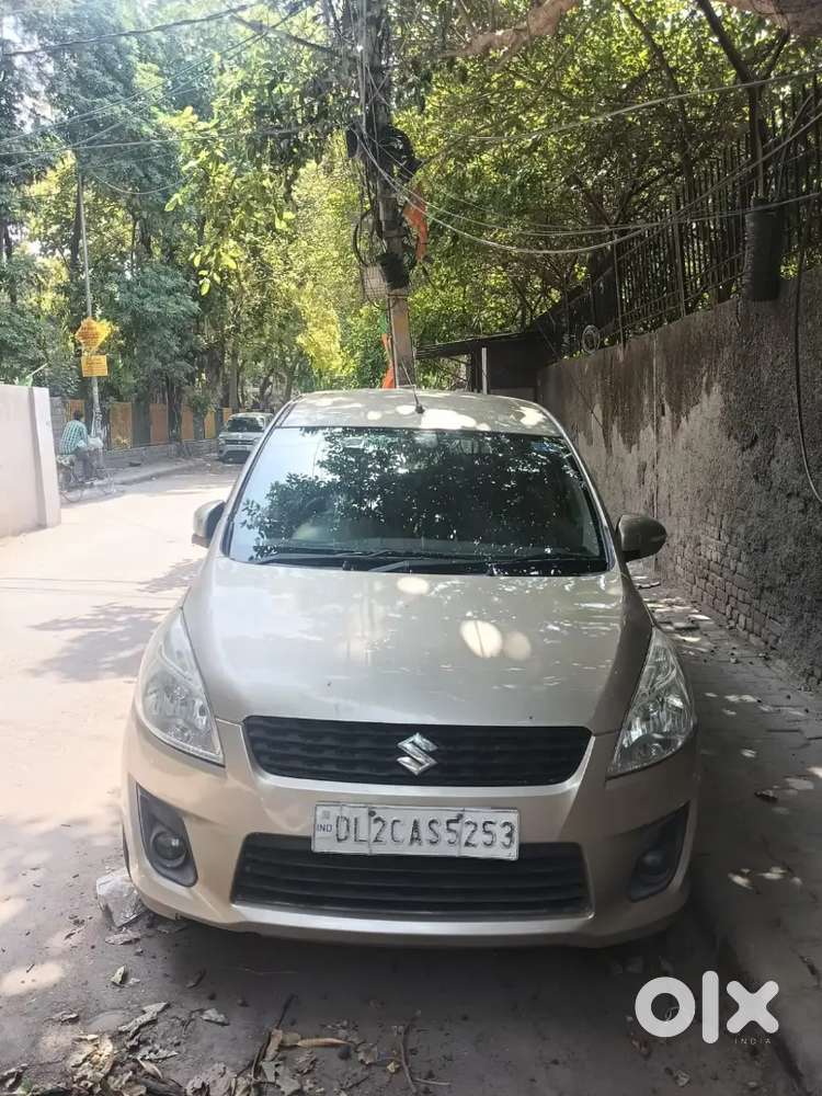 Ertiga 2013 November On Sale And In Very Good Condition.