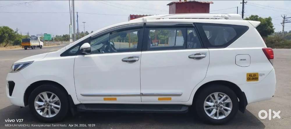 Toyota Innova Crysta 2017