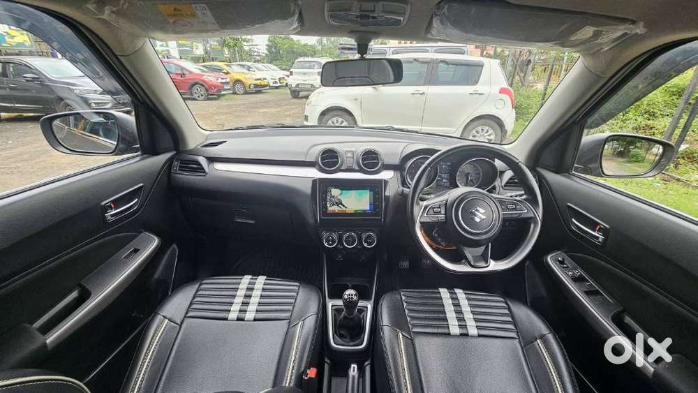Maruti Suzuki Swift 1.3 Zxi, 2023, Petrol
