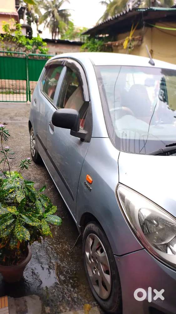 Hyundai Accent Petrol 2011
