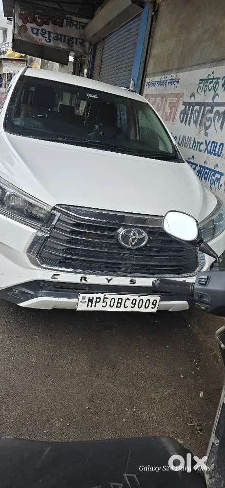 Toyota Innova Crysta 2022