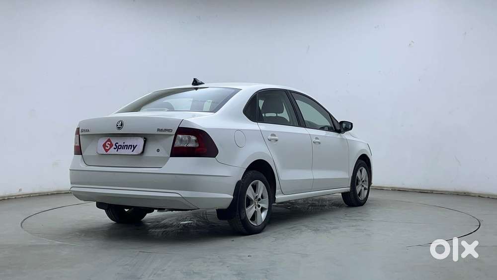 Skoda Rapid 1.6 Mpi Ambition, 2019, Petrol
