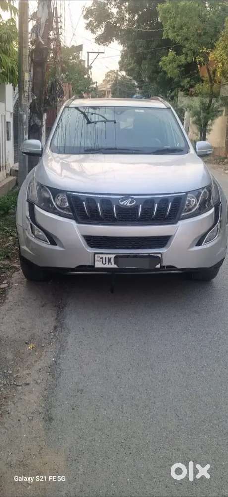 Mahindra Xuv 500 W10 Model Power Seat