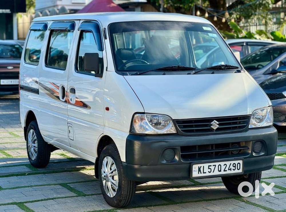 Maruti Suzuki Eeco 5 Str Ac (o), 2017, Petrol