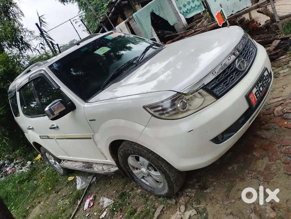 Tata Safari Storme 2015 Diesel Manual Second Owner